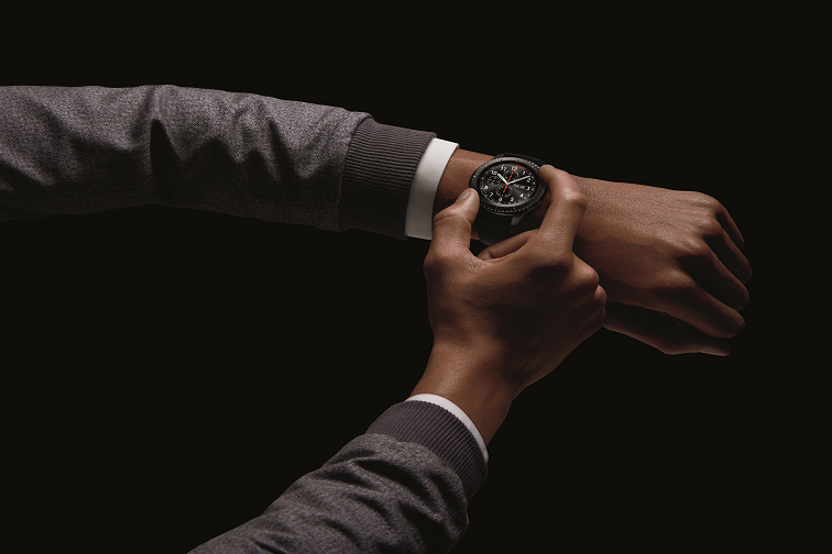 What we learned from the first implementation of EMM for Wearables thumbanil image