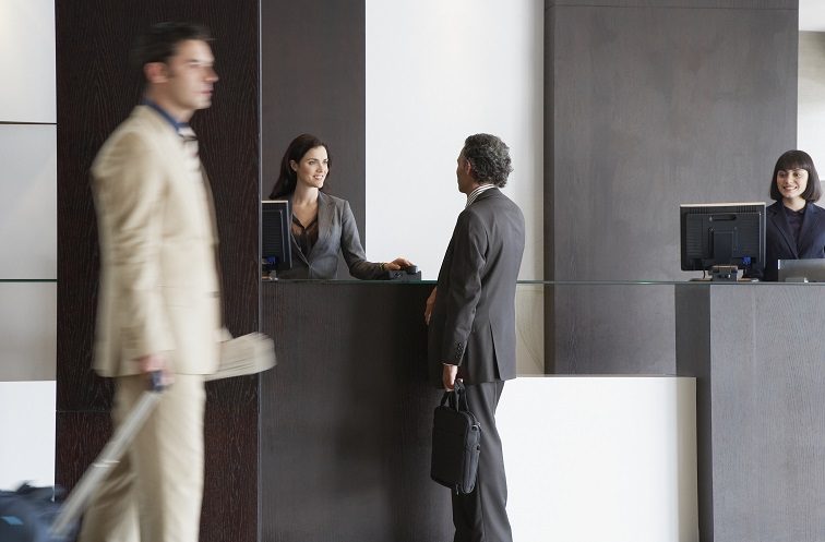 The Role of Wearables in Hospitality thumbanil image