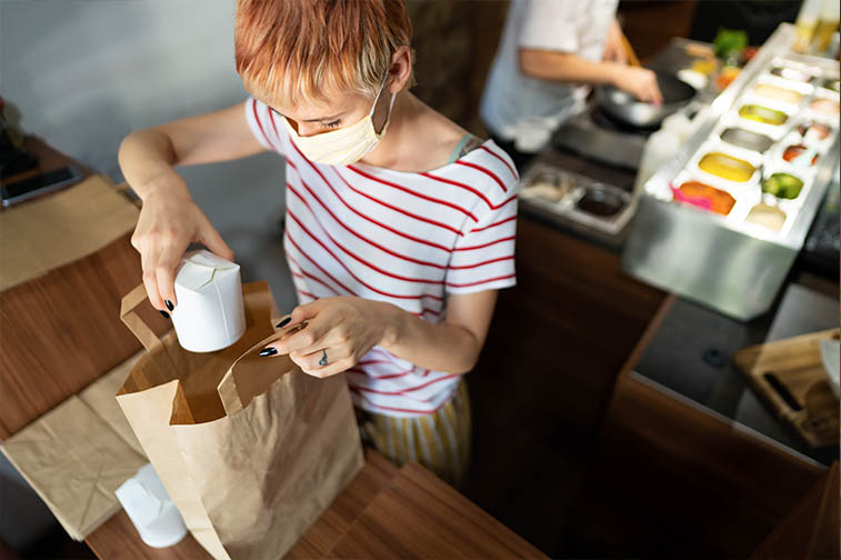 Enhancing the QSR customer journey with AI and behavioral analytics thumbanil image