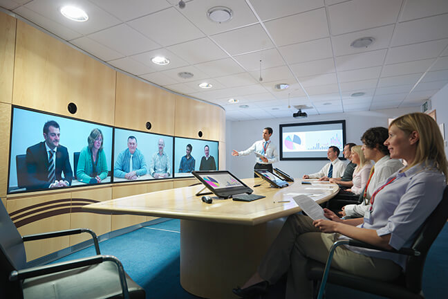 Discuss business issues in real time using Brity Meeting without business trip