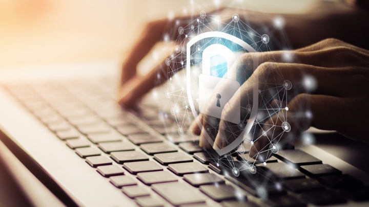 Monitoring an overuse of inside information