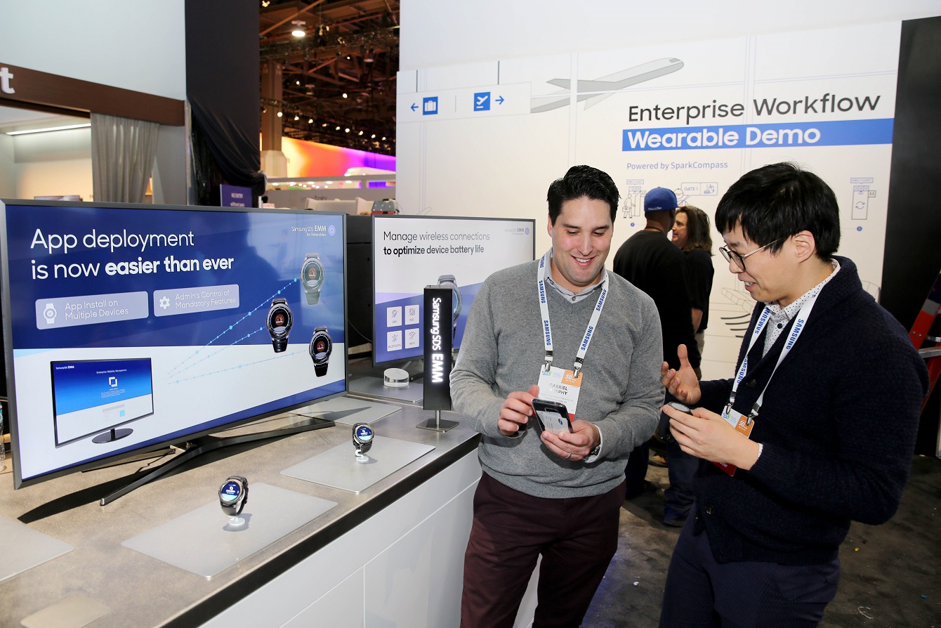 Samsung SDS (CEO: Chung Yoo-Sung) debuted the EMM solution (Enterprise Mobility Management; integrated mobile security solution) that supports Tizen-based smart watches.