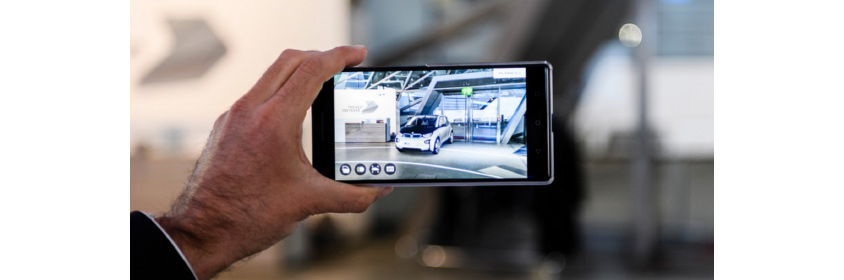 증강현실 기술을 이용한 가상 자동차 쇼룸 (BMW) 