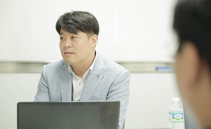 인공지능 스터디 강사를 맡은 삼성SDS 김명식 프로